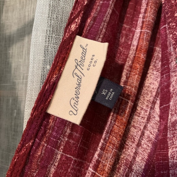 Universal thread red crop jumpsuit - Picture 4 of 4